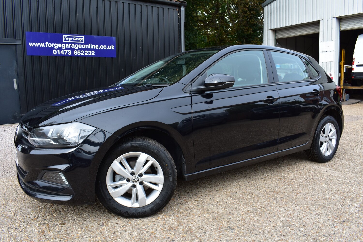 Used Volkswagen Polo 2018 for sale - 76127680: Photo 1