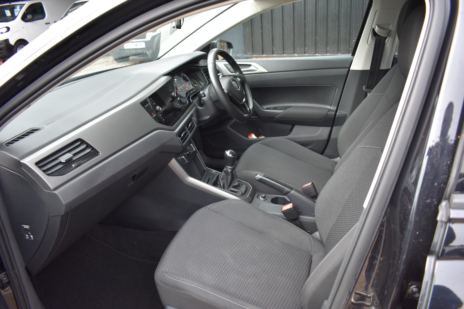 Used Volkswagen Polo 2018 for sale - 76127680: Photo 14