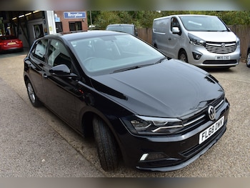 Used Volkswagen Polo 2018 for sale - 76127680: Photo 3