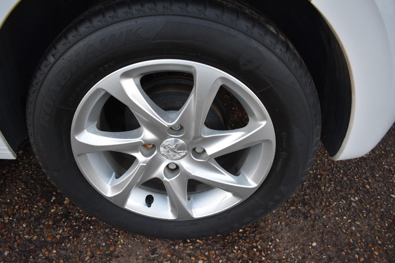 Used Peugeot 208 2015 for sale - 76706636: Photo 18