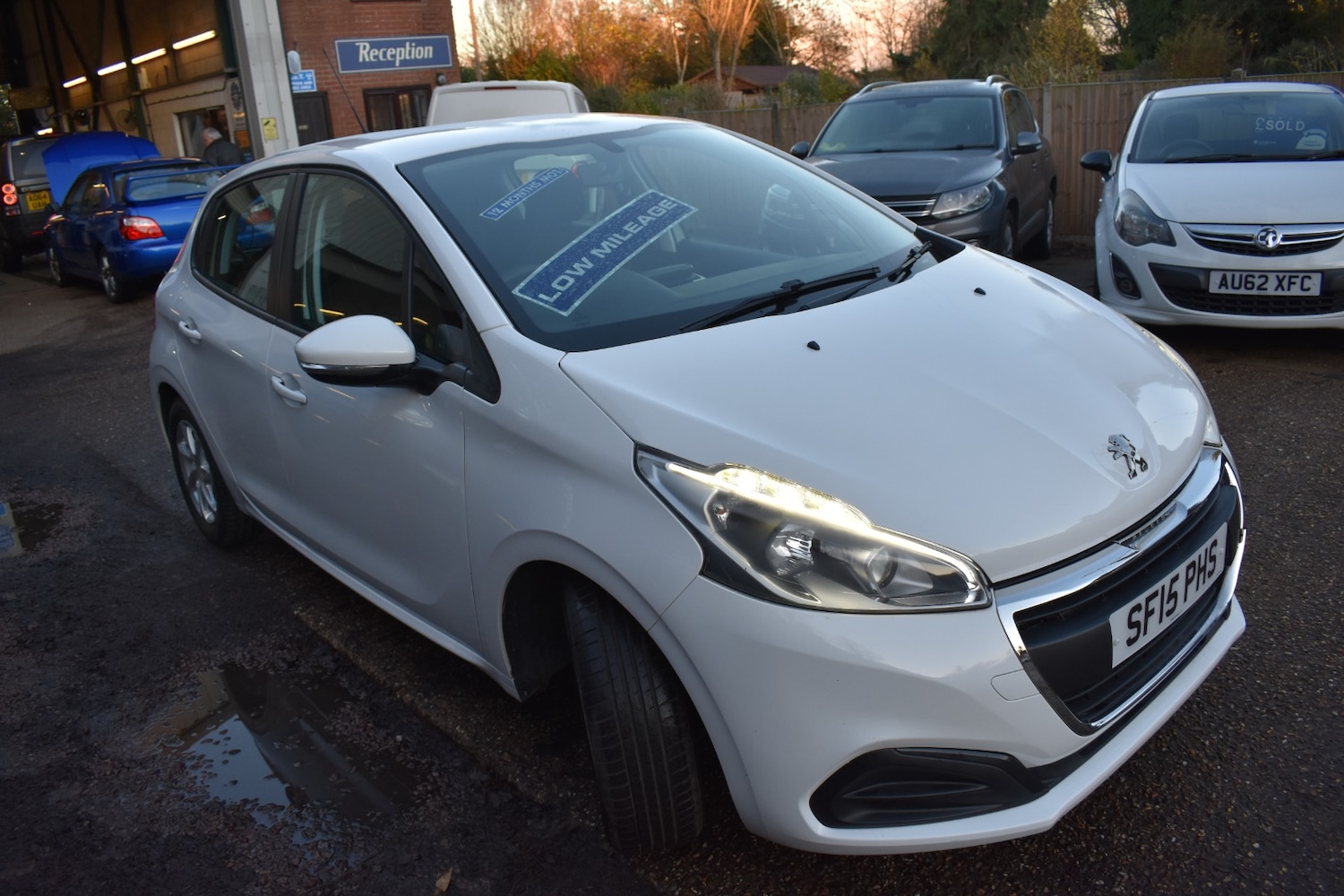Used Peugeot 208 2015 for sale - 76706636: Photo 3