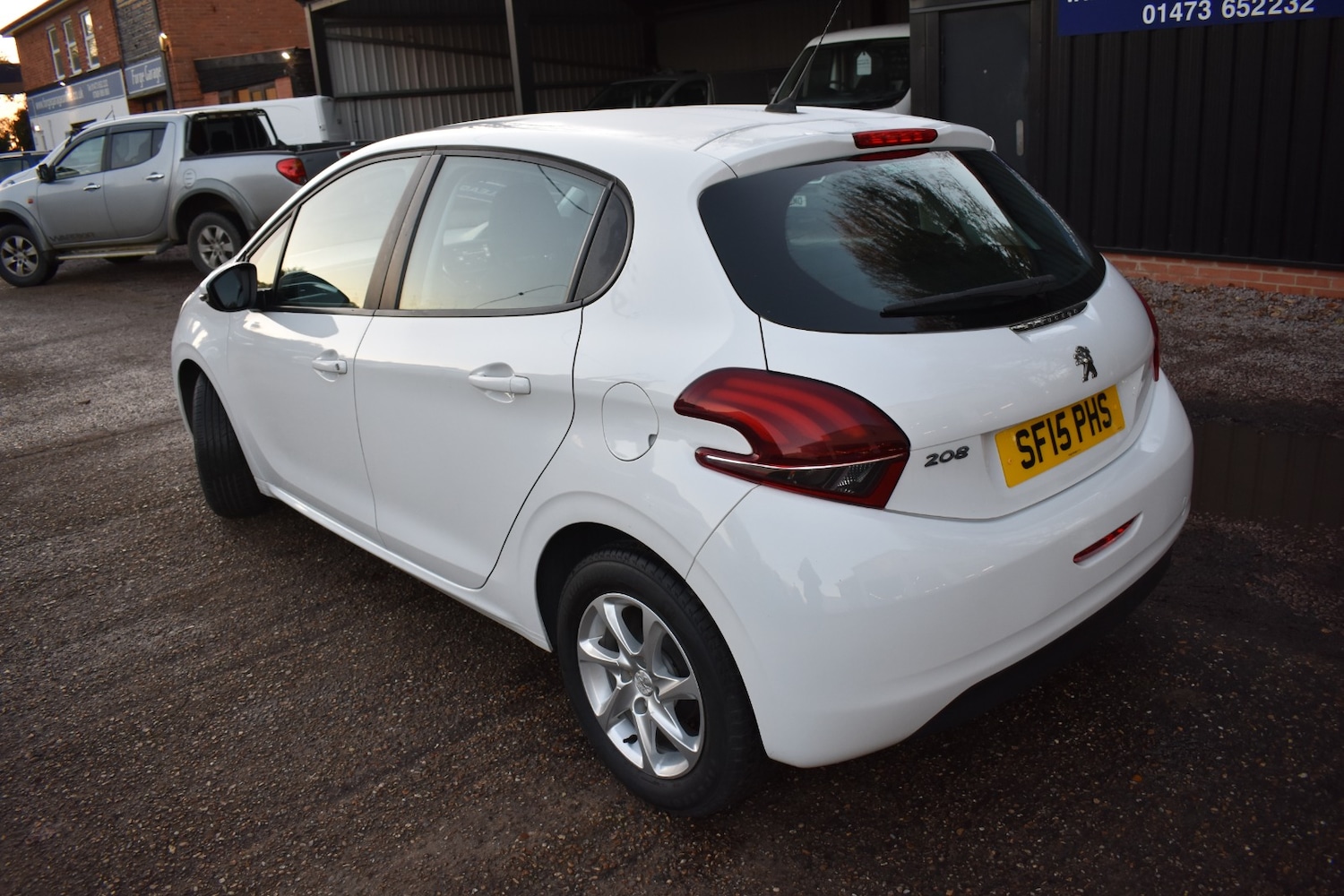 Used Peugeot 208 2015 for sale - 76706636: Photo 7