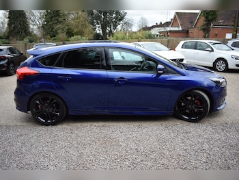 Used Ford Focus 2016 for sale - 78010903: Photo