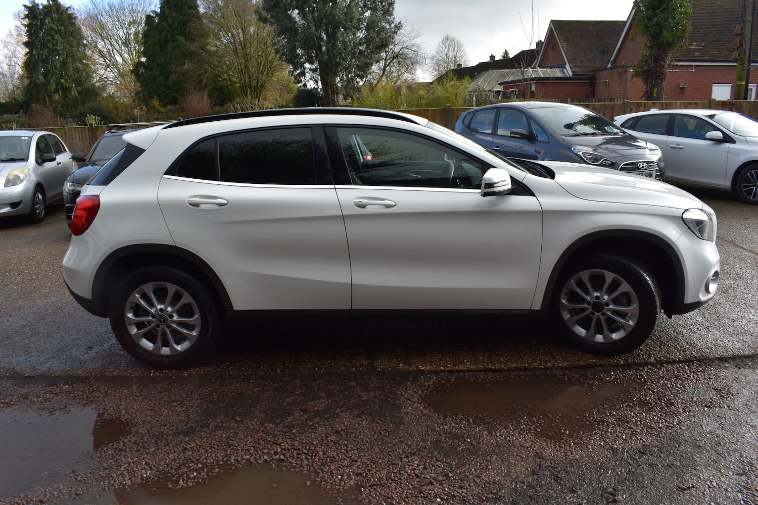 Used Mercedes-Benz GLA 2018 for sale - 77446269: Photo 2