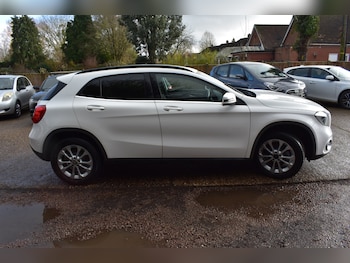 Used Mercedes-Benz GLA 2018 for sale - 77446269: Photo