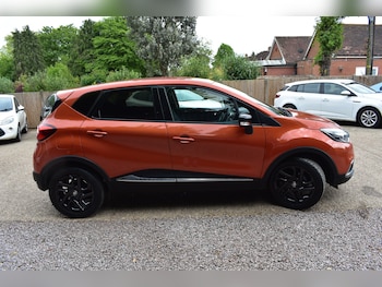 Used Renault Captur 2017 for sale - 78618082: Photo