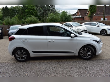 Used Hyundai i20 2018 for sale - 78788651: Photo