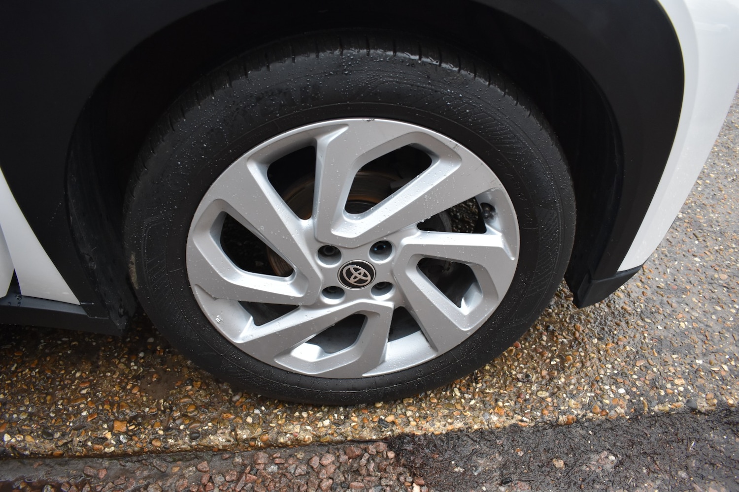 Used Toyota Aygo X 2022 for sale - 77404236: Photo 17