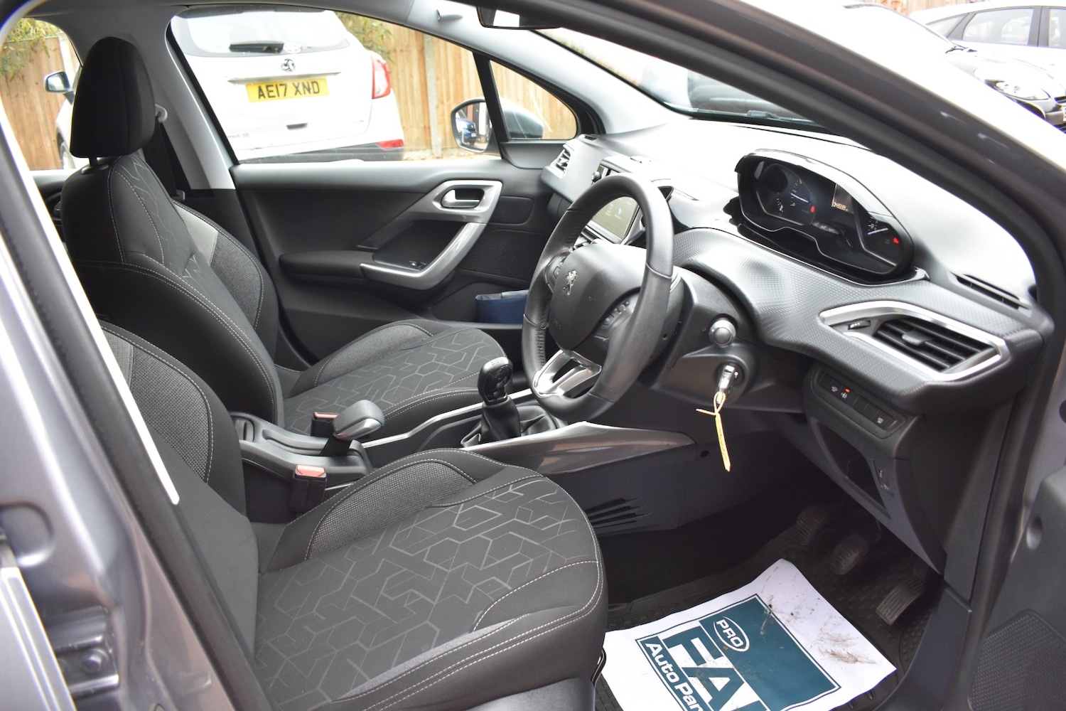 Used Peugeot 2008 2019 for sale - 76275021: Photo 10