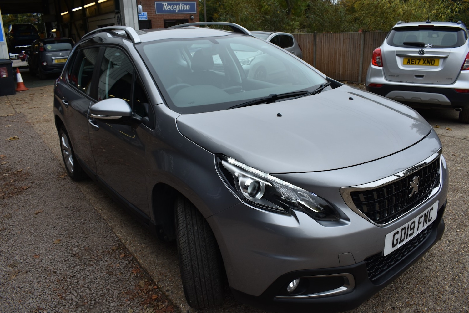 Used Peugeot 2008 2019 for sale - 76275021: Photo 3