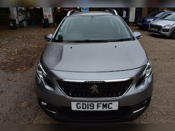 Used Peugeot 2008 2019 for sale - 76275021: Photo 4