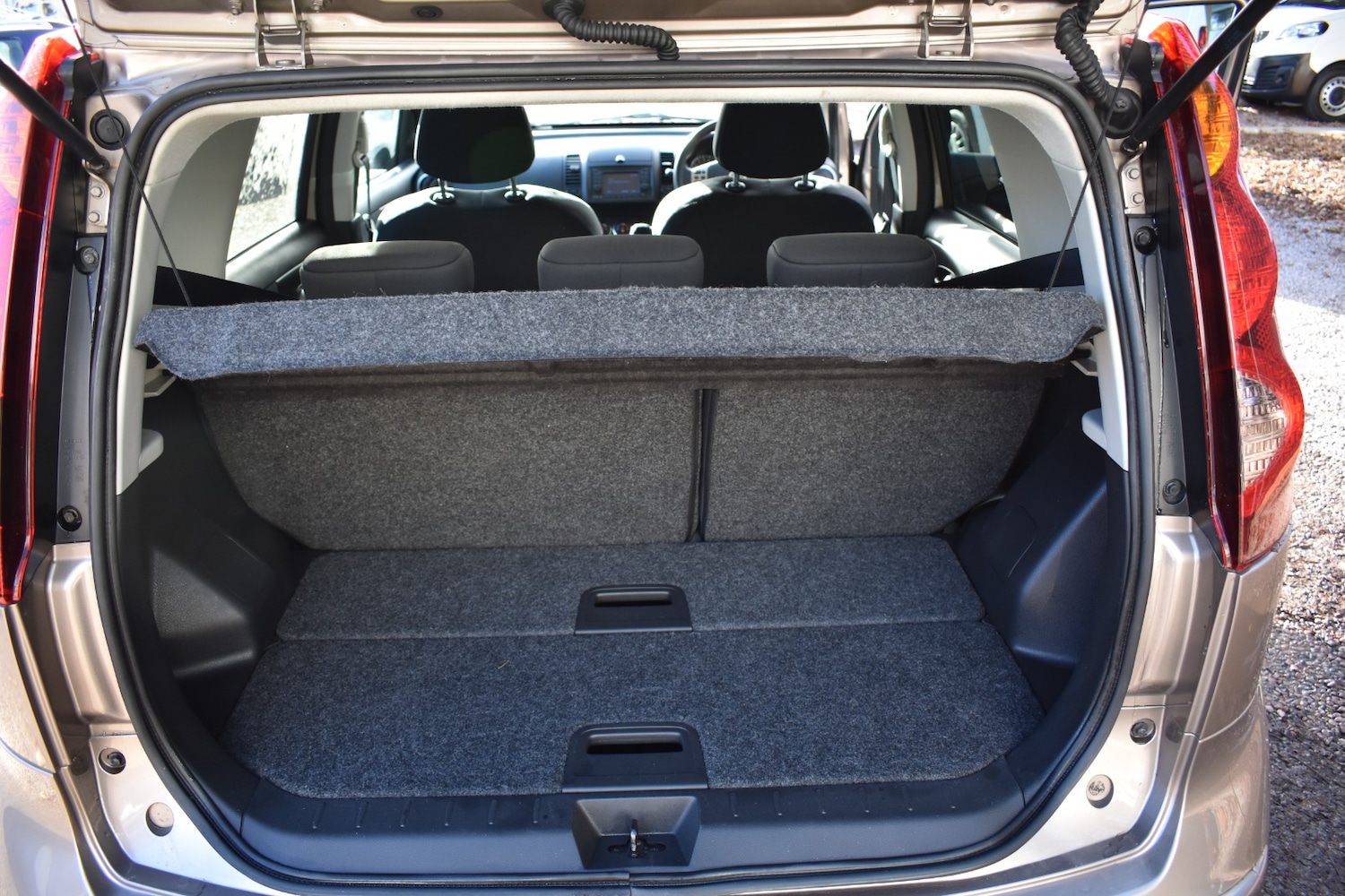 Used Nissan Note 2010 for sale - 76600162: Photo 12