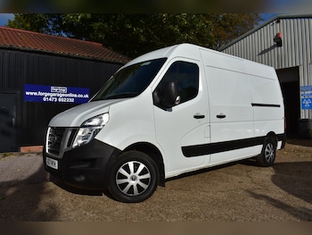 Used Nissan NV400 2017 for sale - 76170516: Photo