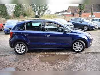 Used Volkswagen Polo 2013 for sale - 77581598: Photo