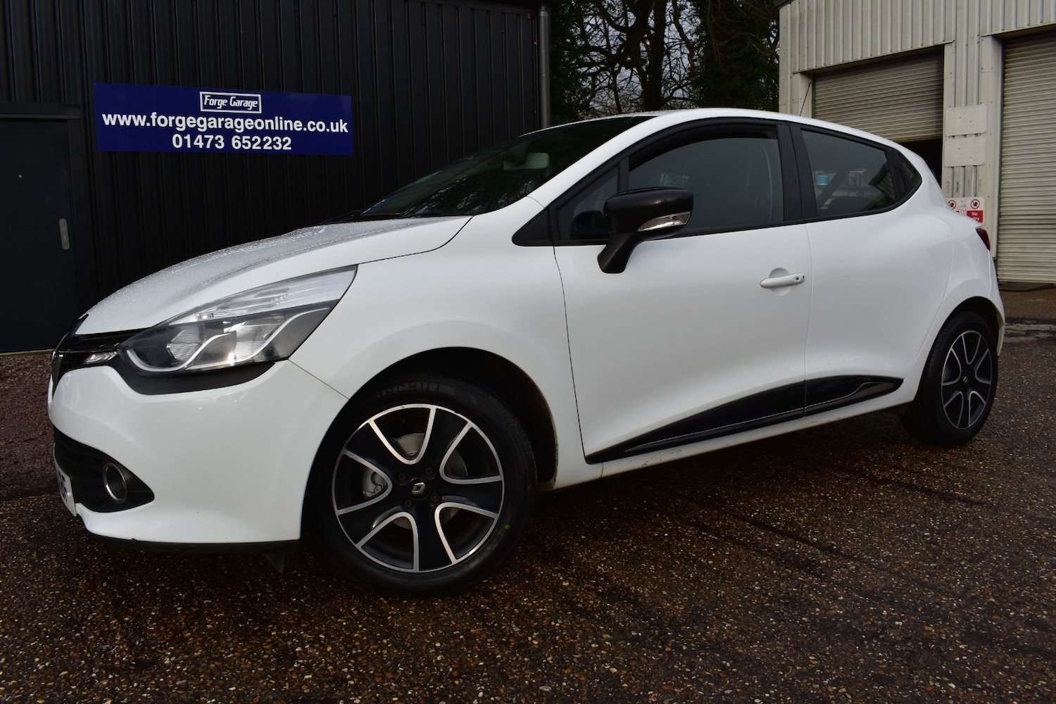 Used Renault Clio 2016 for sale - 76922002: Photo 1