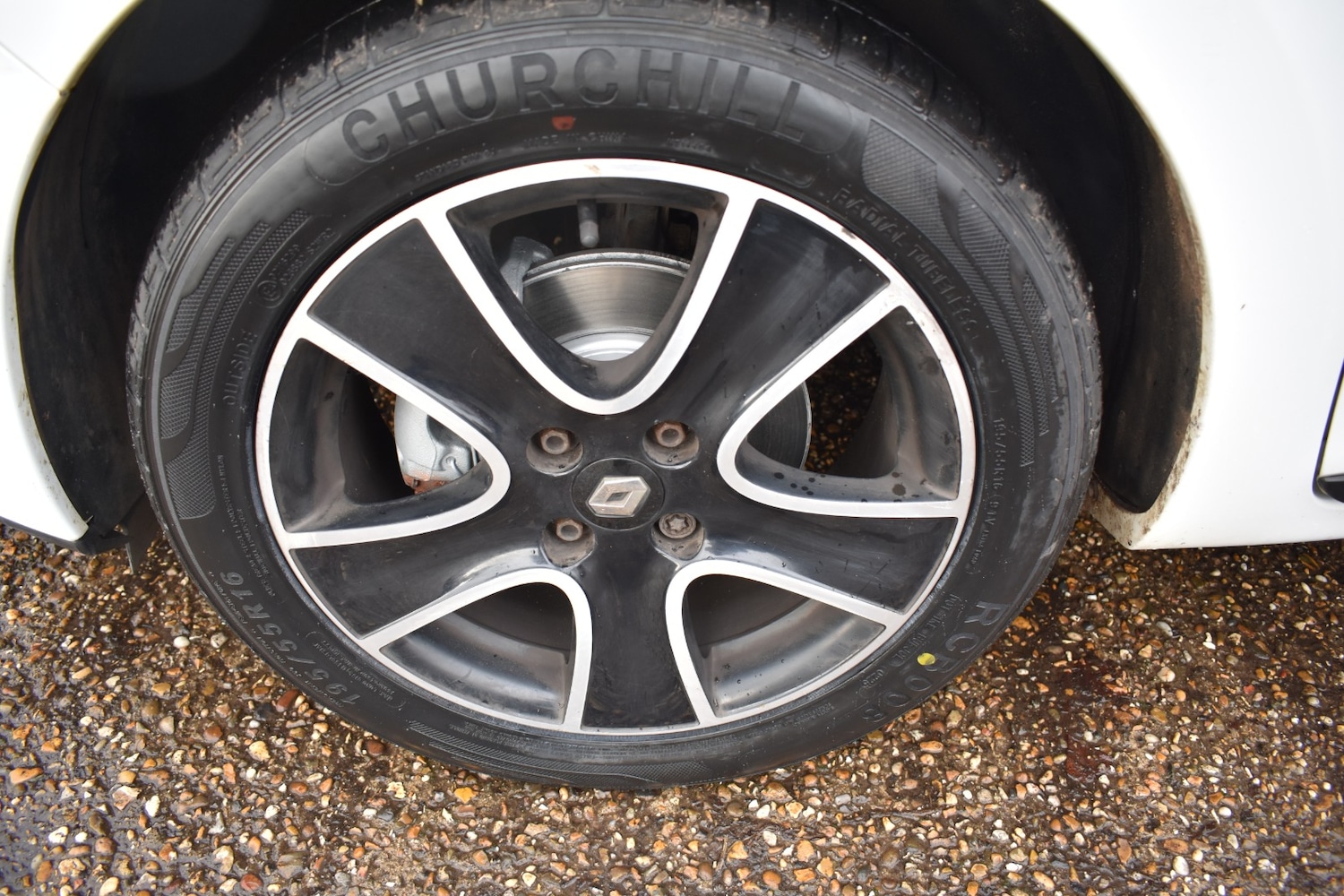 Used Renault Clio 2016 for sale - 76922002: Photo 15