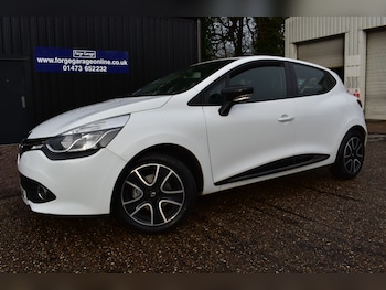 Used Renault Clio 2016 for sale - 76922002: Photo