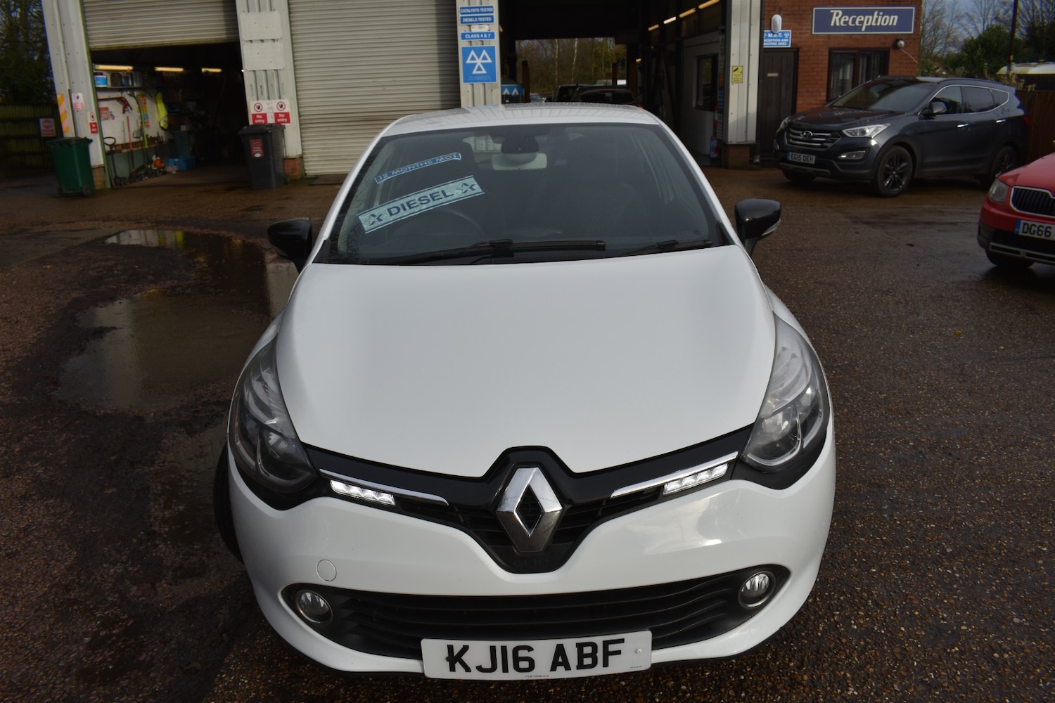 Used Renault Clio 2016 for sale - 76922002: Photo 2