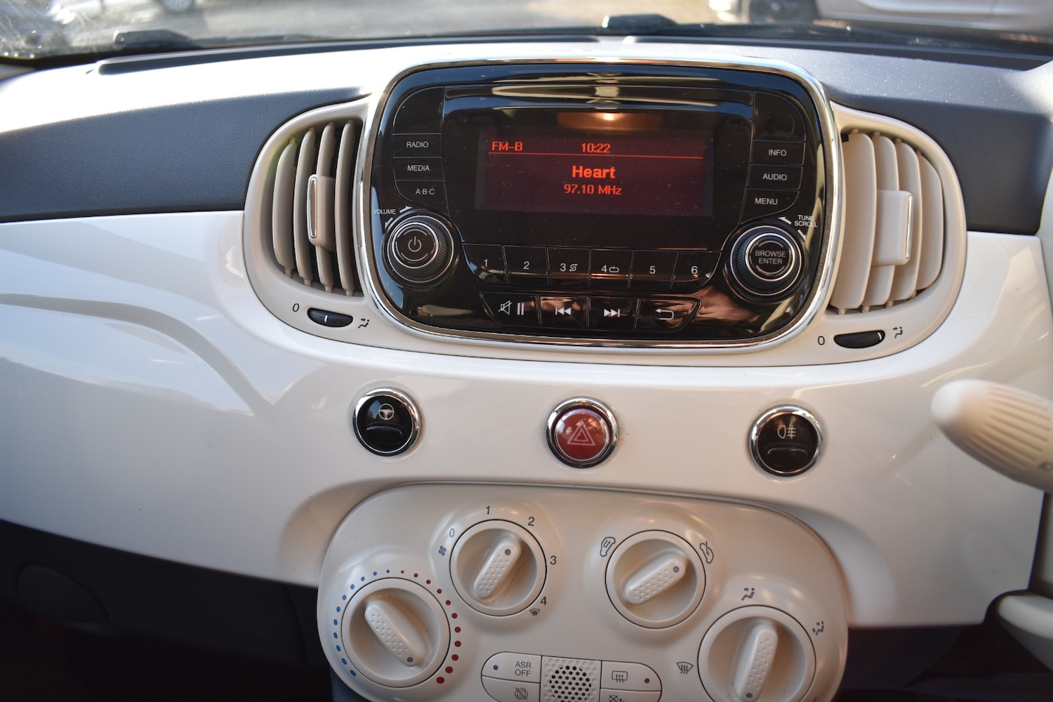 Used Fiat 500 2016 for sale - 77023581: Photo 16