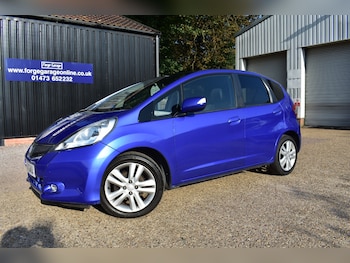Used Honda Jazz 2011 for sale - 76100707: Photo