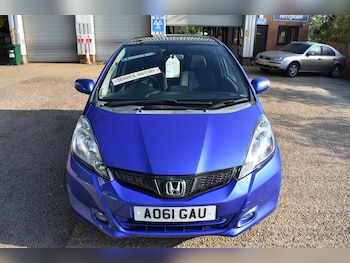 Used Honda Jazz 2011 for sale - 76100707: Photo