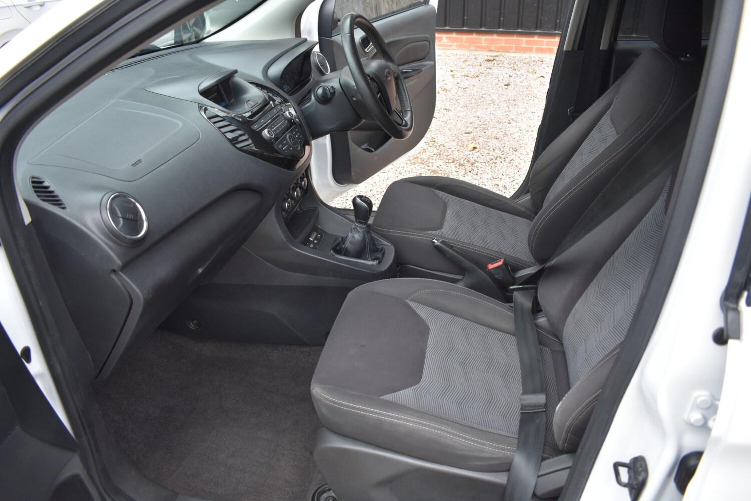 Used Ford Ecosport 2018 for sale - 78079437: Photo 14