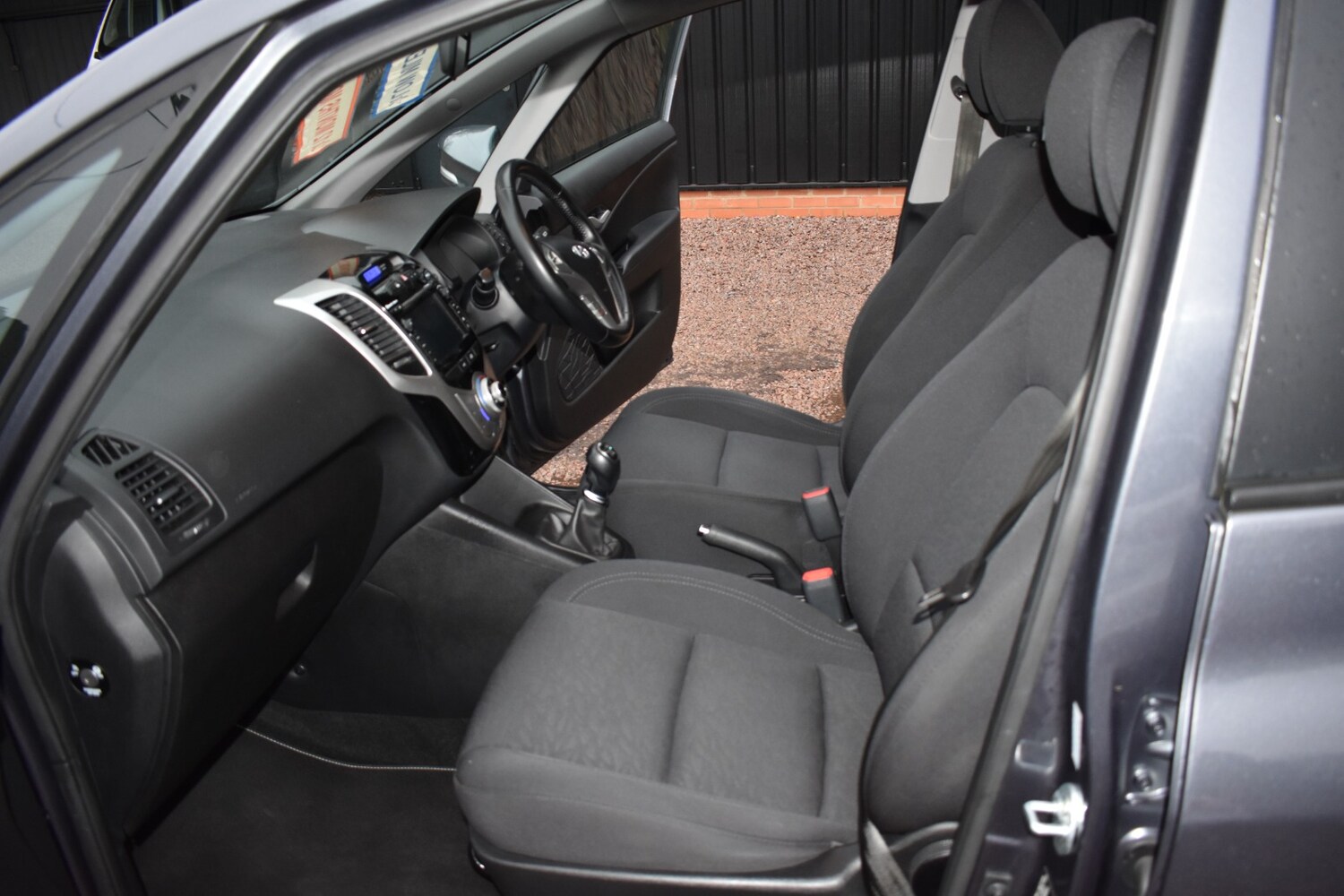 Used Hyundai Ix20 2017 for sale - 77403704: Photo 14