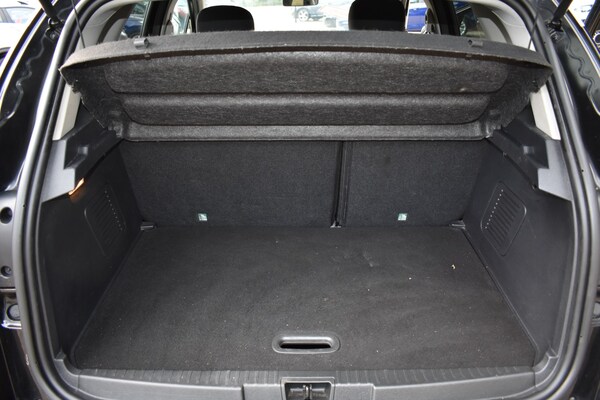 Used Renault Captur 2016 for sale - 76100582: Photo 12