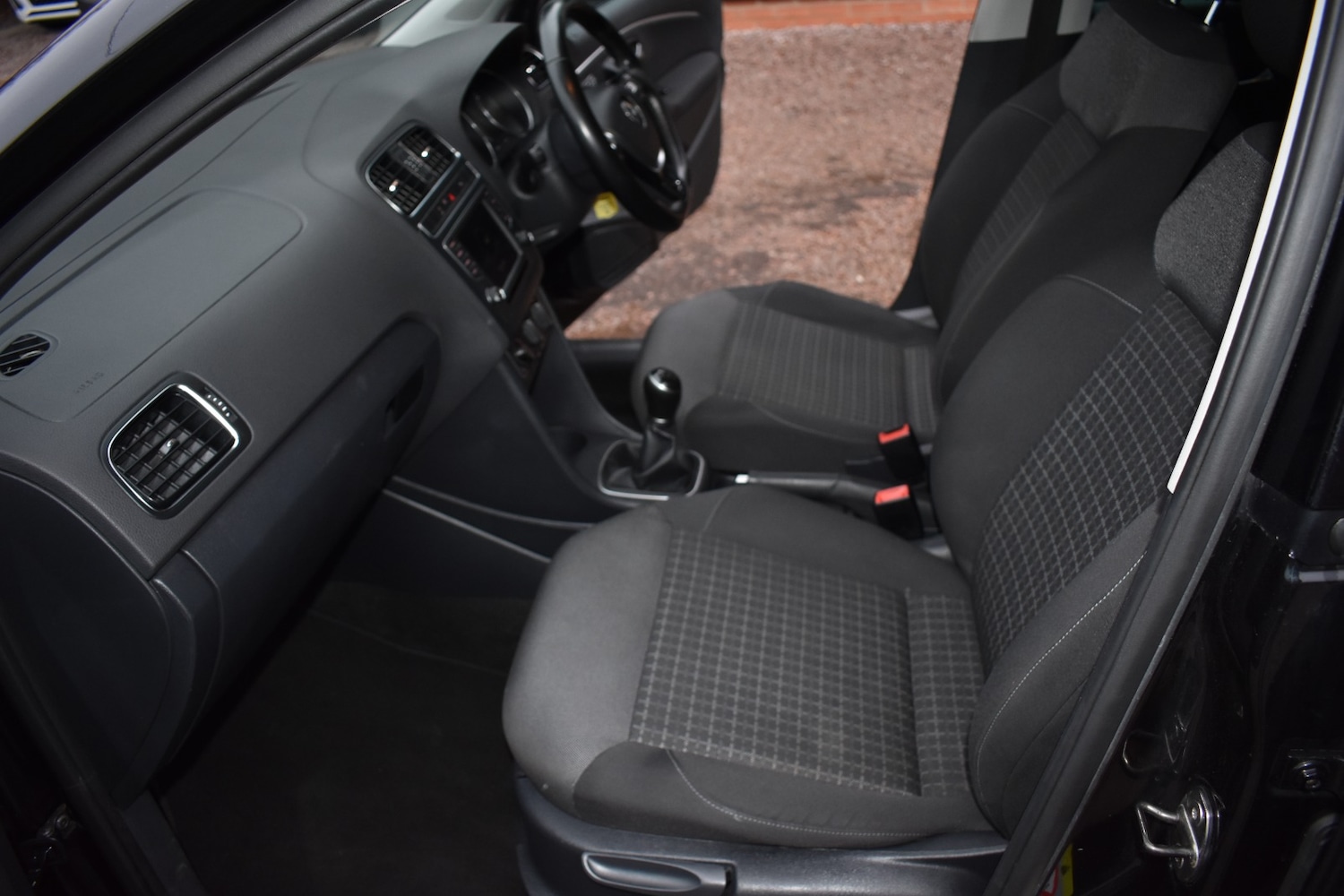 Used Volkswagen Polo 2017 for sale - 77417674: Photo 14