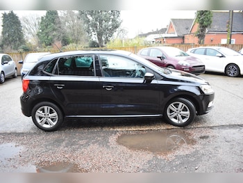 Used Volkswagen Polo 2017 for sale - 77417674: Photo