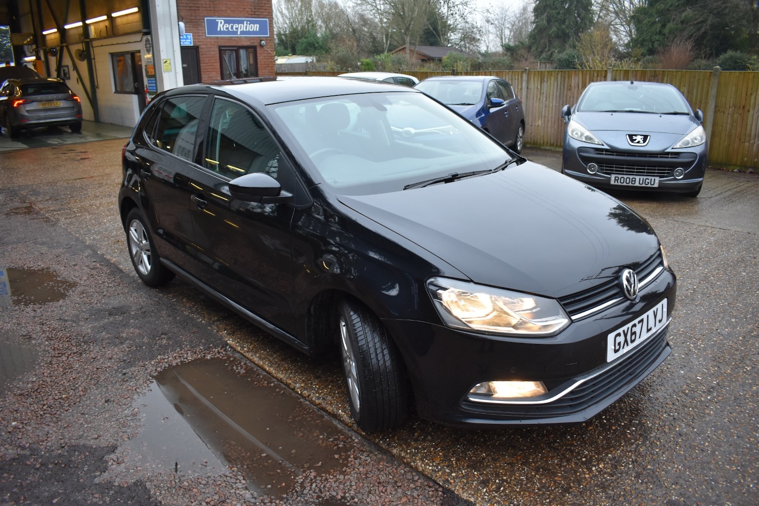 Used Volkswagen Polo 2017 for sale - 77417674: Photo 3