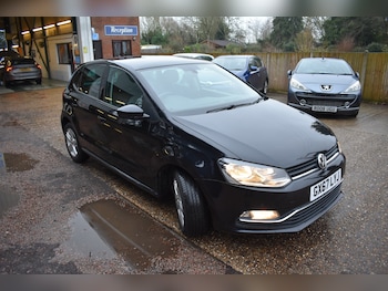 Used Volkswagen Polo 2017 for sale - 77417674: Photo