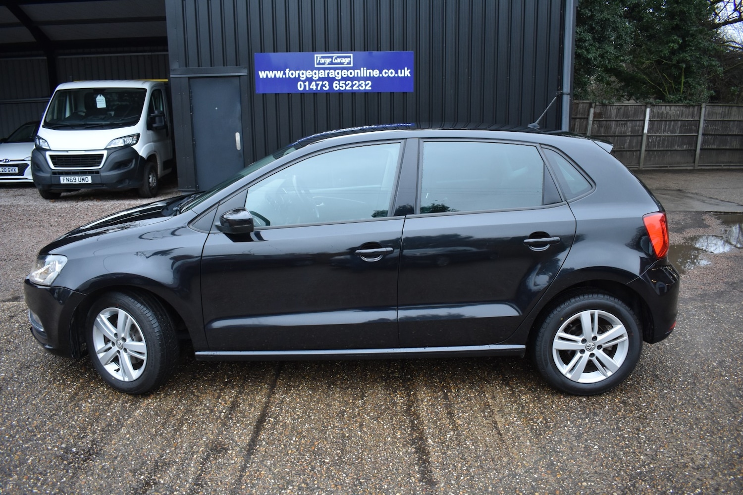 Used Volkswagen Polo 2017 for sale - 77417674: Photo 6