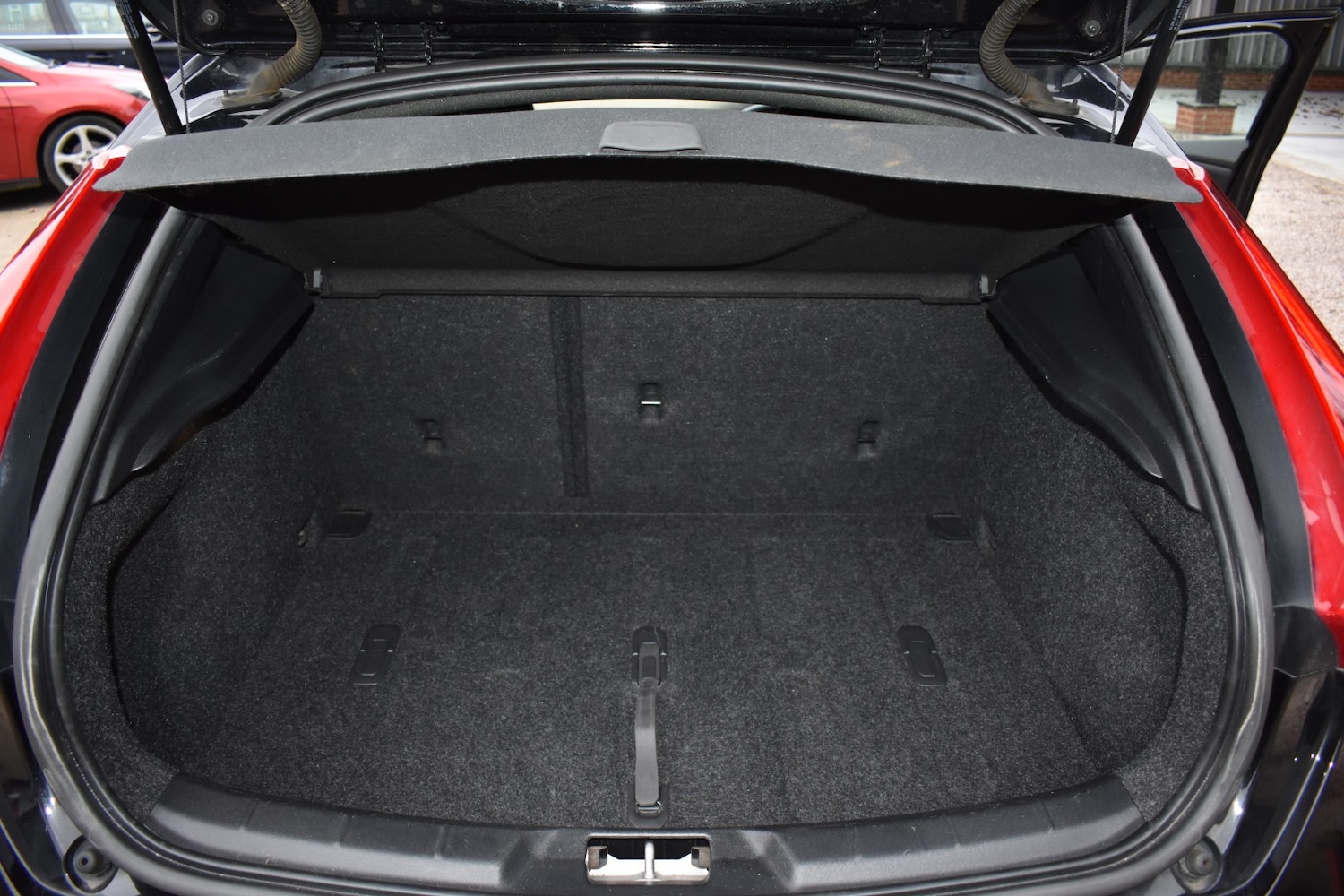 Used Volvo V40 2019 for sale - 77901008: Photo 12