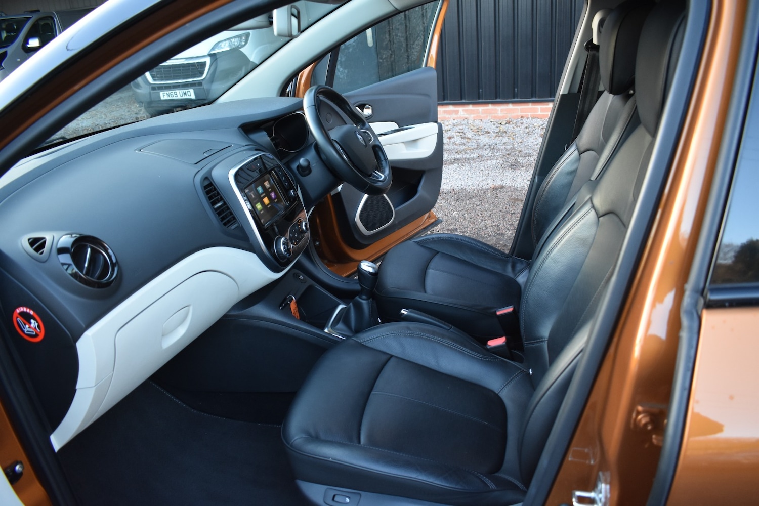 Used Renault Captur 2019 for sale - 76858717: Photo 13