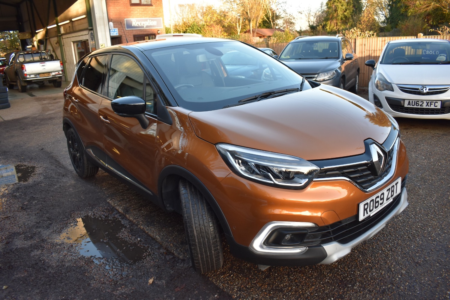 Used Renault Captur 2019 for sale - 76858717: Photo 3