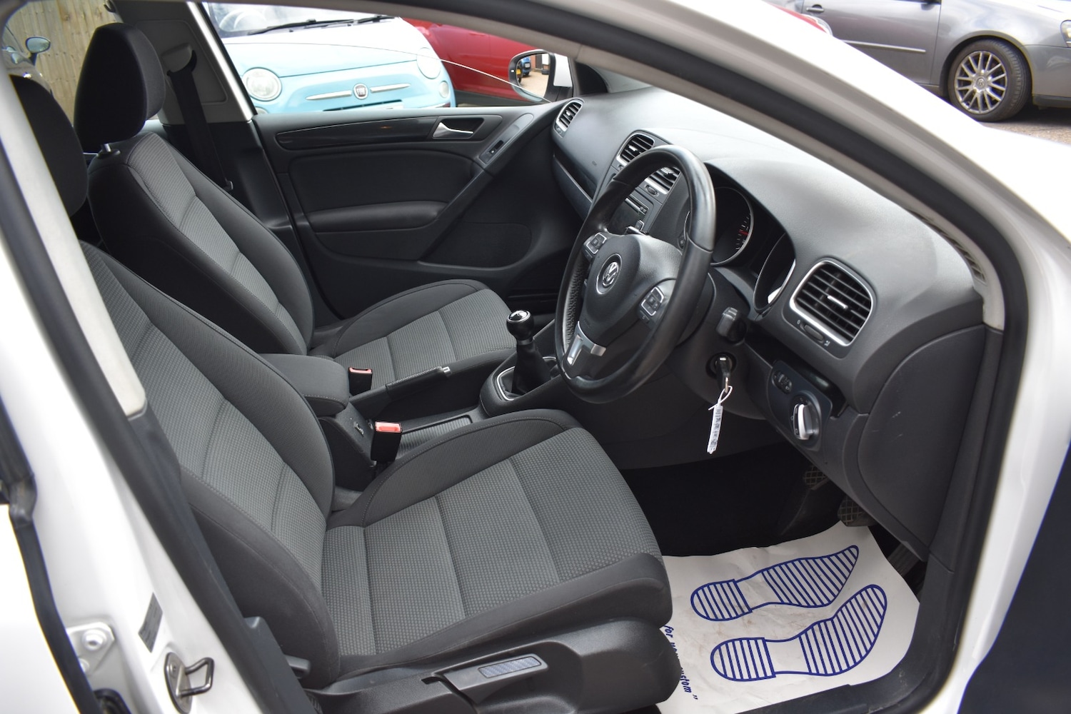 Used Volkswagen Golf 2011 for sale - 78092925: Photo 10