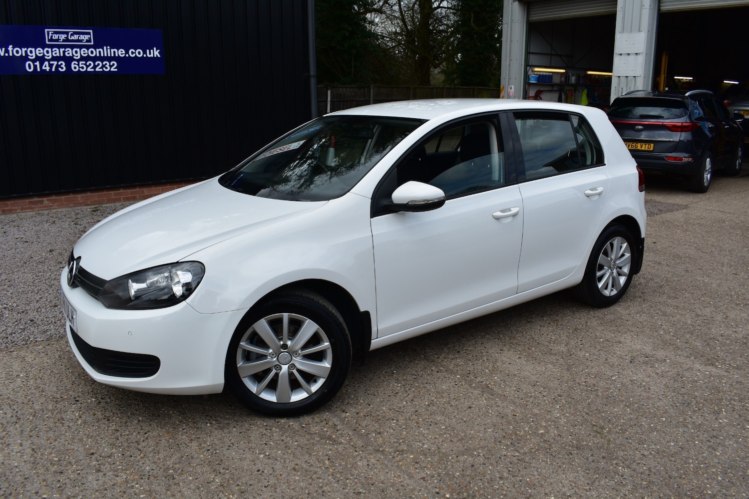 Used Volkswagen Golf 2011 for sale - 78092925: Photo 5