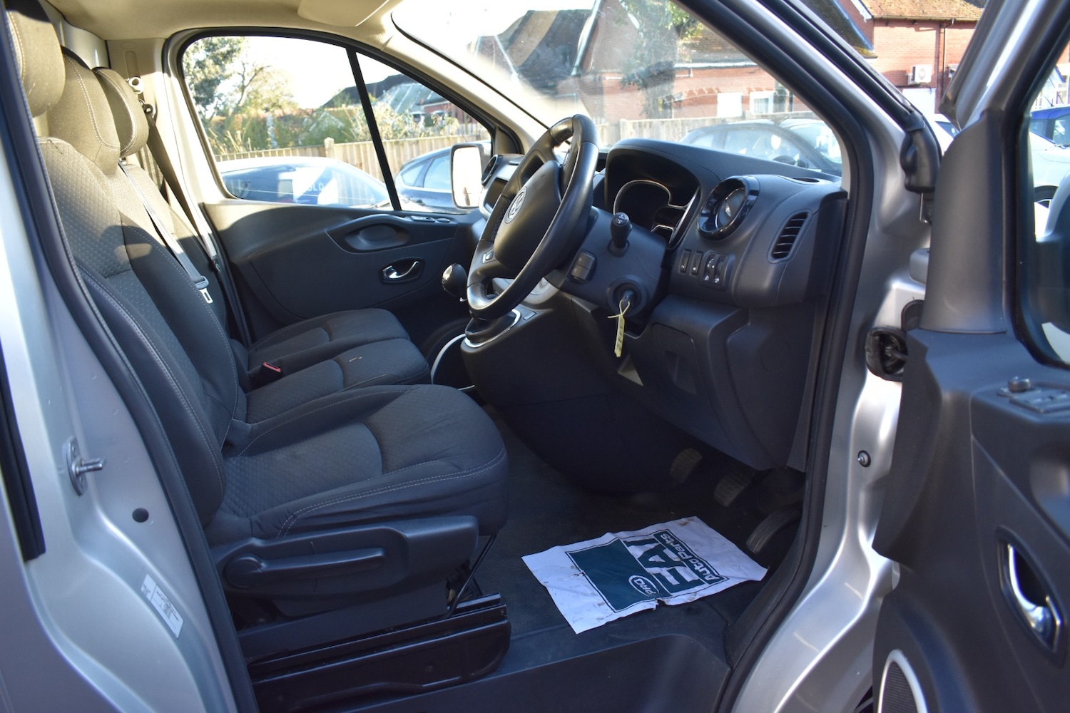 Used Vauxhall Vivaro 2015 for sale - 76706191: Photo 10