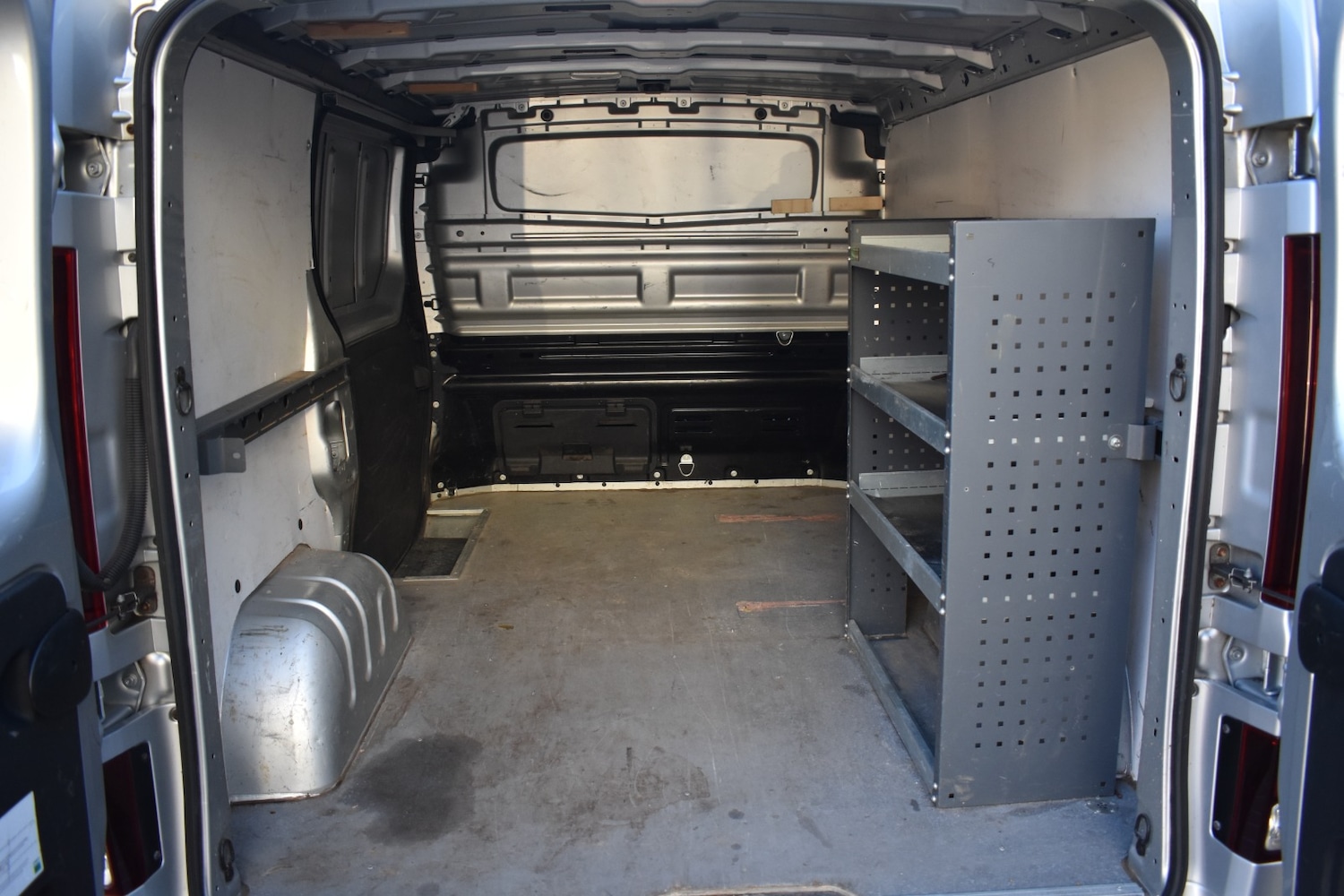 Used Vauxhall Vivaro 2015 for sale - 76706191: Photo 11