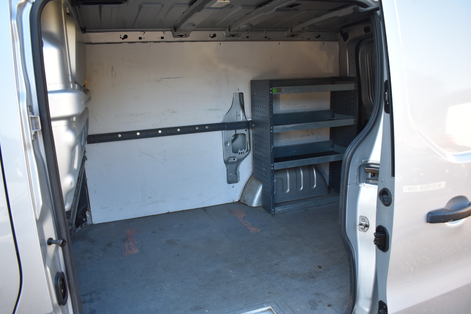 Used Vauxhall Vivaro 2015 for sale - 76706191: Photo 13