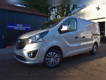 Used Vauxhall Vivaro 2015 for sale - 76706191: Photo