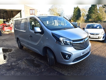Used Vauxhall Vivaro 2015 for sale - 76706191: Photo