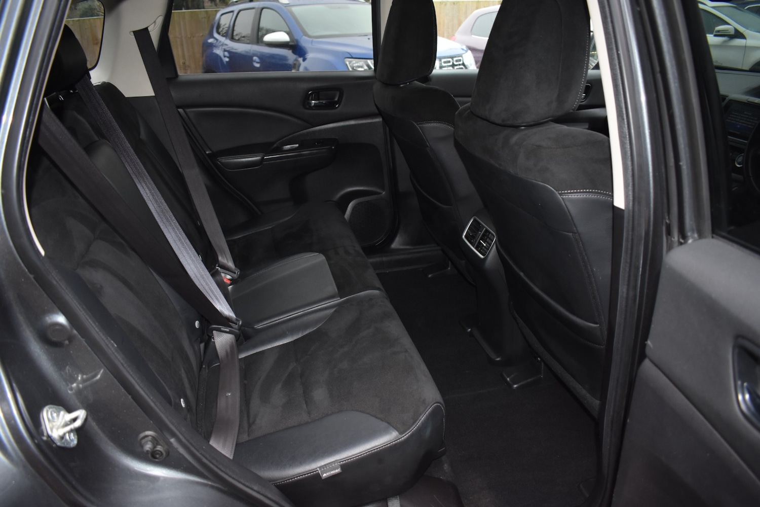 Used Honda CR-V 2016 for sale - 77147724: Photo 11