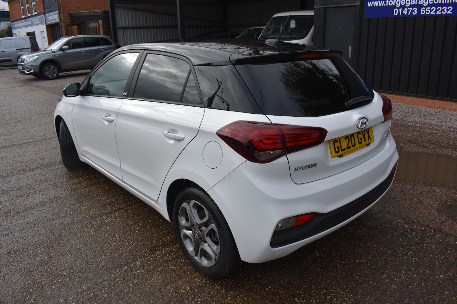 Used Hyundai i20 2020 for sale - 77532449: Photo 7