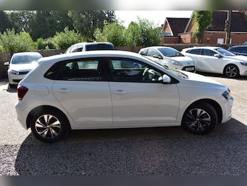 Used Volkswagen Polo 2018 for sale - 78858945: Photo
