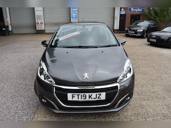 Used Peugeot 208 2019 for sale - 79251978: Photo