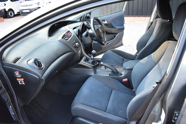 Used Honda Civic 2014 for sale - 76127508: Photo 14