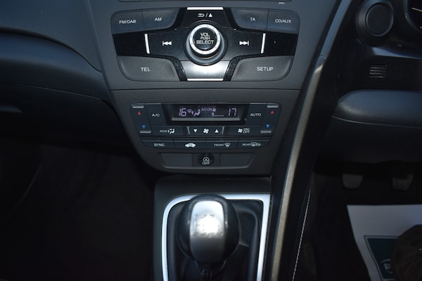Used Honda Civic 2014 for sale - 76127508: Photo 16