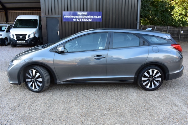 Used Honda Civic 2014 for sale - 76127508: Photo 6
